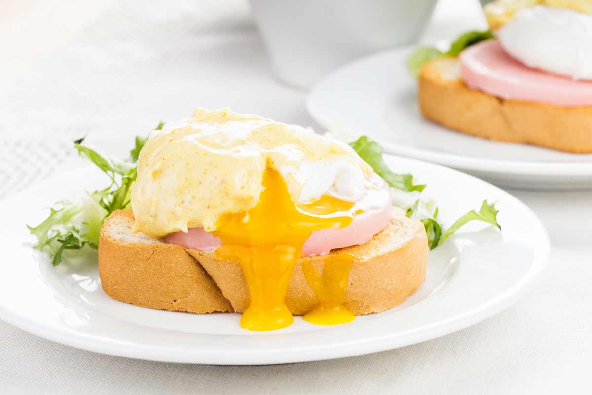 Good Morning With Eggs Benedict